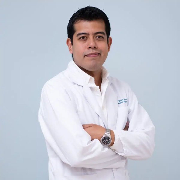 Dr. David Arias, anestesiólogo